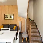 L'etoile De Nyaraló