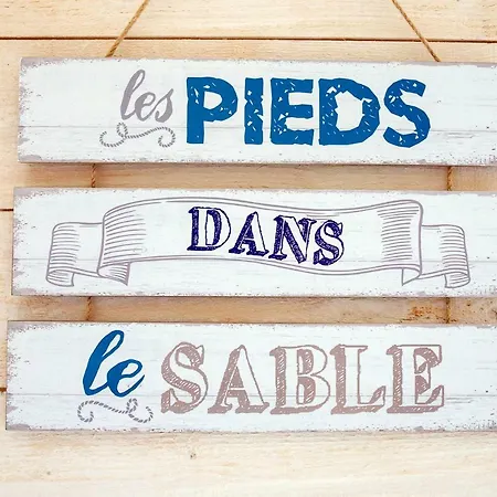 L'etoile De *