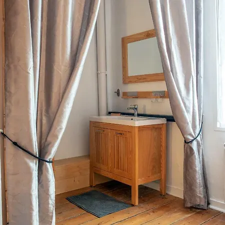 Holiday home L'etoile De *