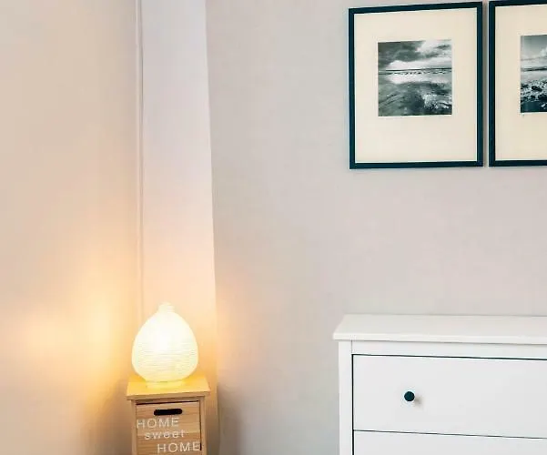 L'etoile De * Étretat